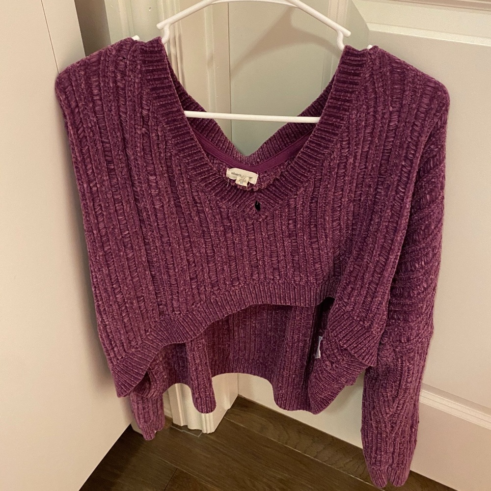 Urban Outfitters Cropped Hi-Lo Sweater